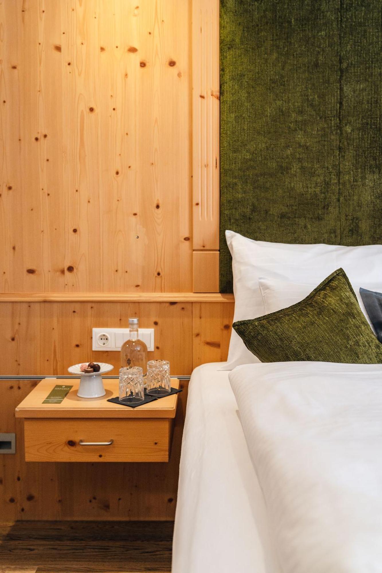 Arpuria L Hidden Luxury Mountain Home - Adults Friendly Санкт Антон ам Арлберг Стая снимка