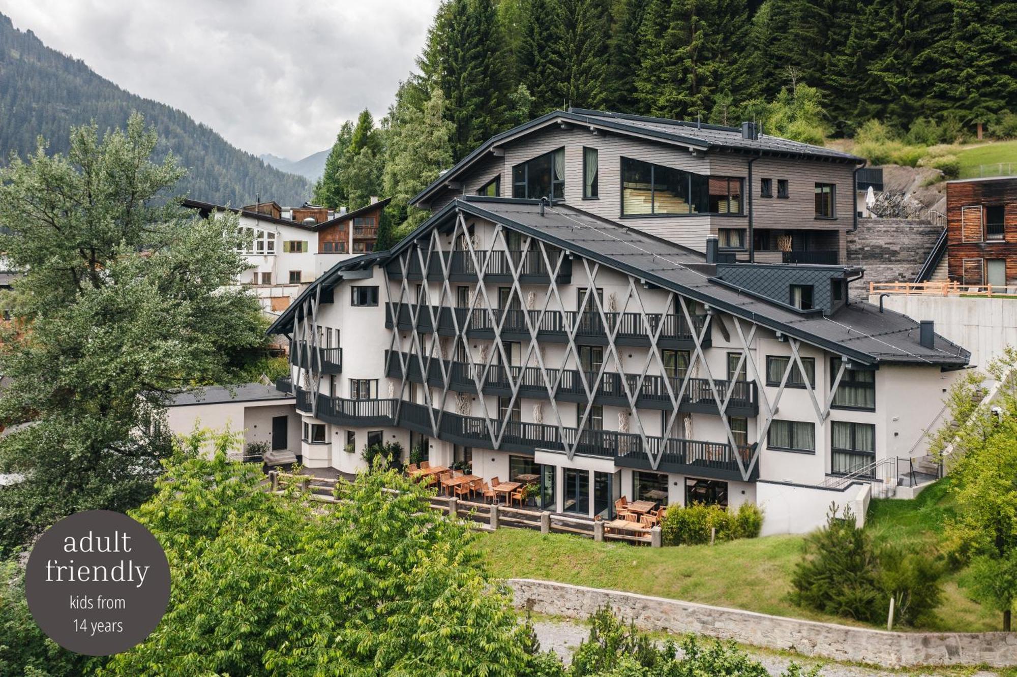 Arpuria L Hidden Luxury Mountain Home - Adults Friendly Санкт Антон ам Арлберг Екстериор снимка
